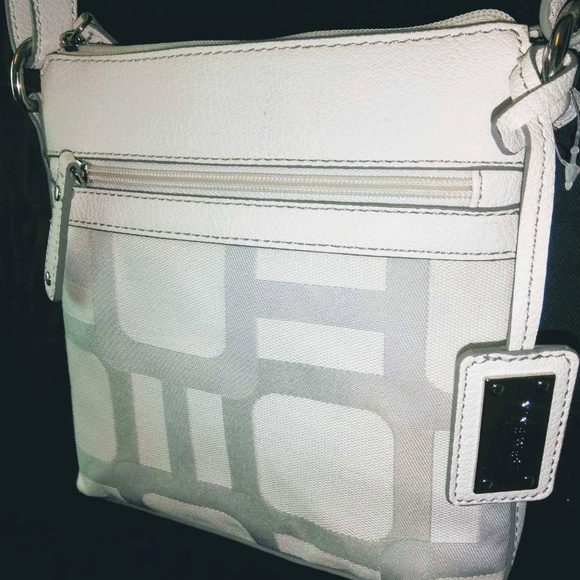 Nine West Handbags - Nine West Crossbody Handbag